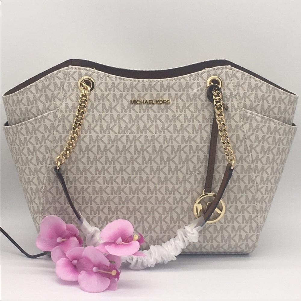 MICHAEL KORS LG CHAIN SHOULDER TOTE VANILLA